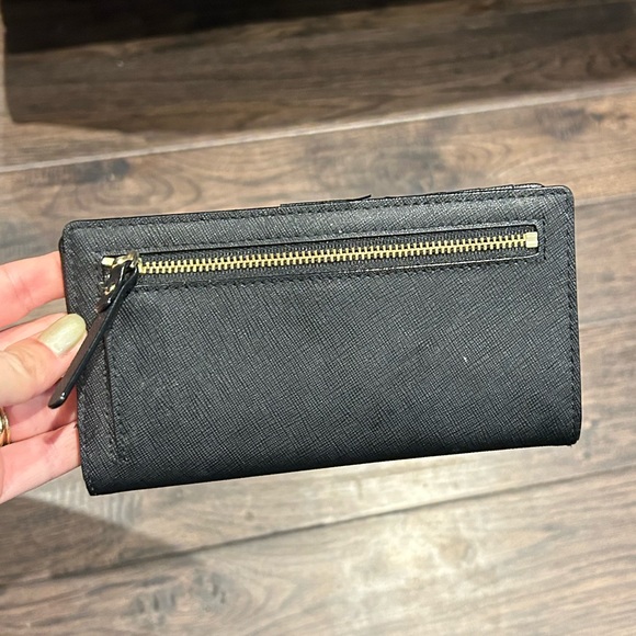 Kate Spade New York wallet - Picture 2 of 3